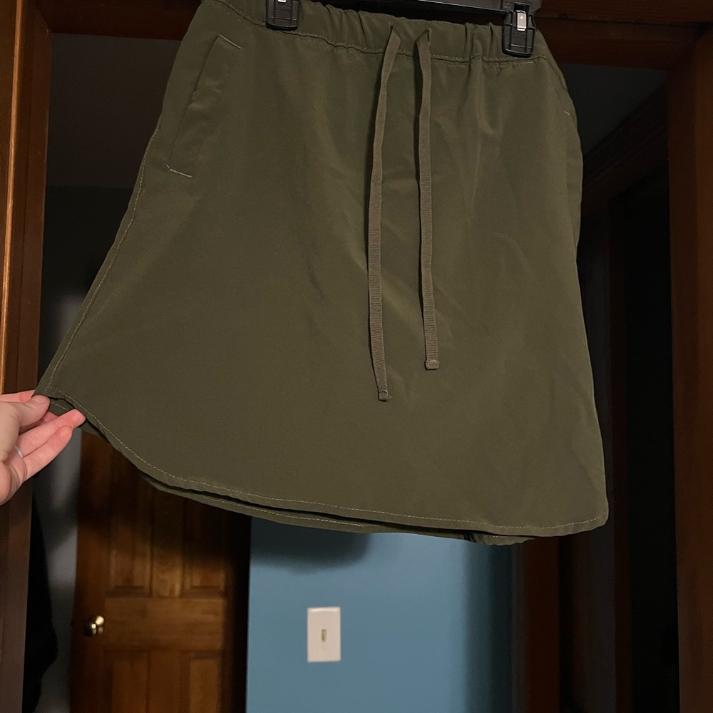 Lee Women's Mini Skirt in Olive